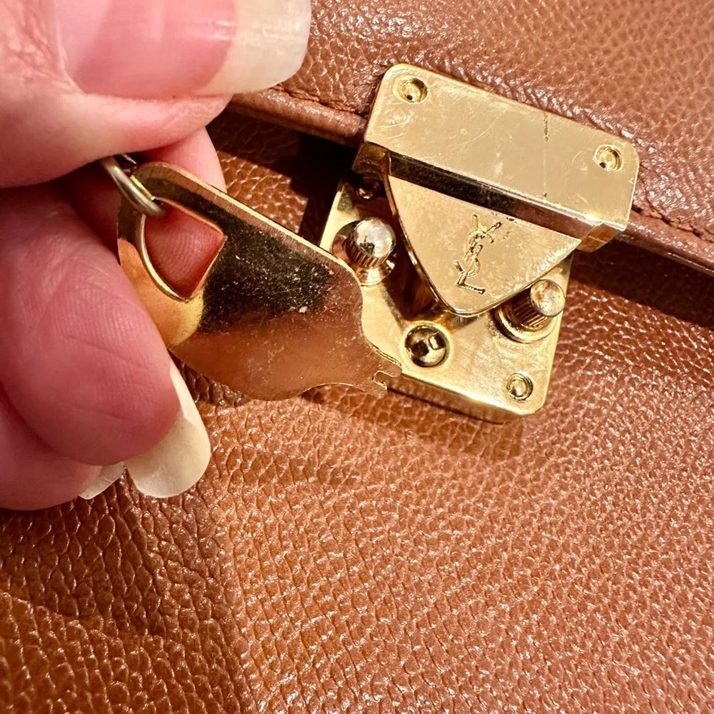 YSL vintage Leather Clutch/wristlet with Gold Clasp - Picture 13 of 14